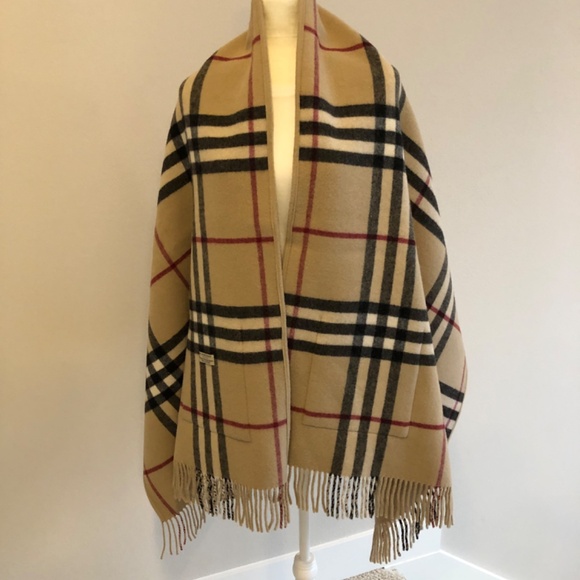 BURBERRY CAPE/ LARGE STOLE - Picture 3 of 16